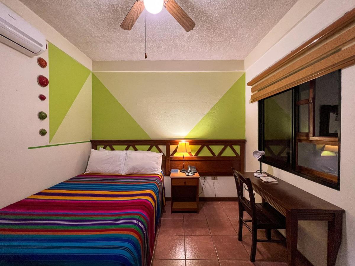 Hotel Arbol De Fuego Σαν Σαλβαντόρ Εξωτερικό φωτογραφία